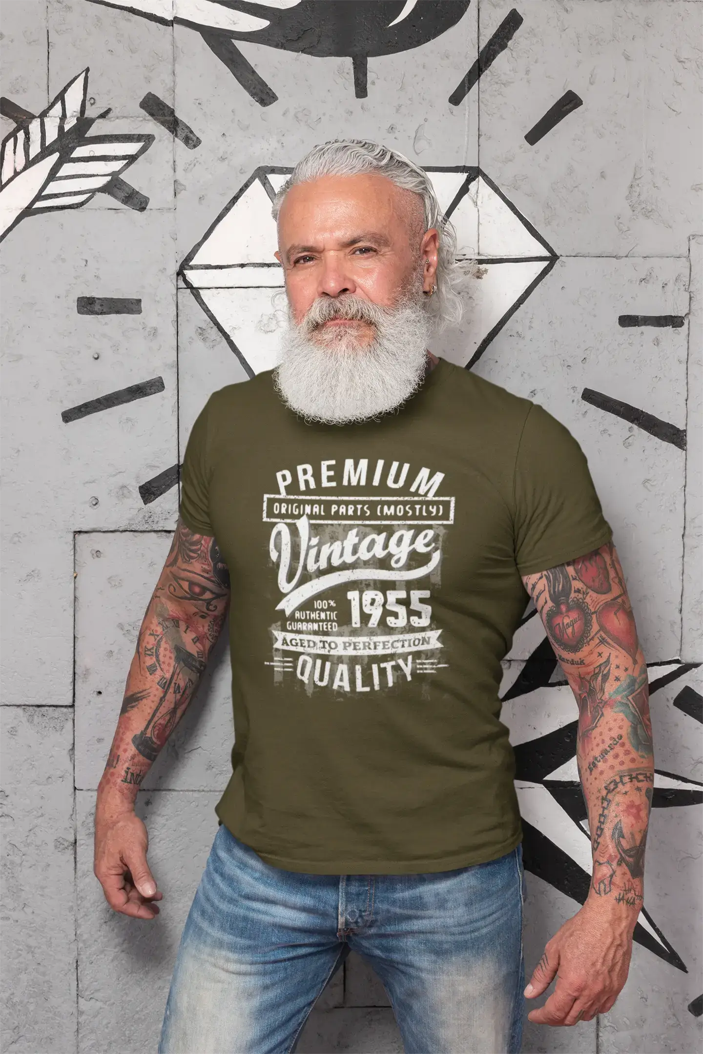 ULTRABASIC – <span>Grafisches</span> <span>Herren</span> -T-Shirt „1955 Aged to Perfection“ <span>als</span> <span>Geburtstagsgeschenk</span>