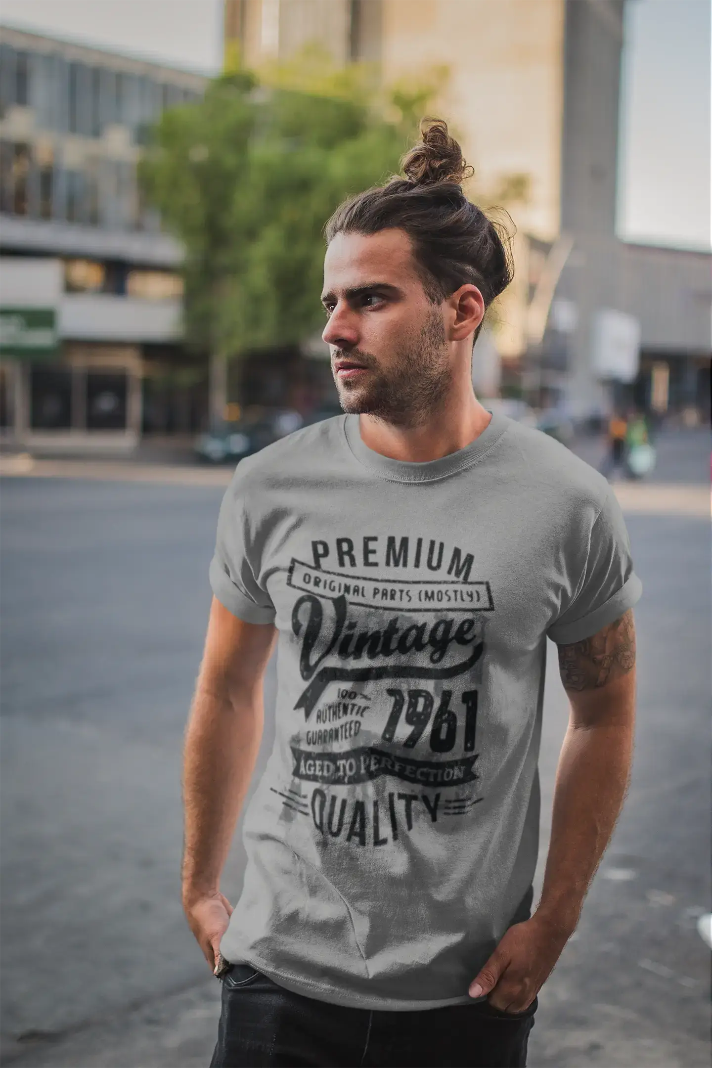 ULTRABASIC – <span>Grafisches</span> <span>Herren</span> -T-Shirt „1961 Aged to Perfection“ <span>als</span> <span>Geburtstagsgeschenk</span>