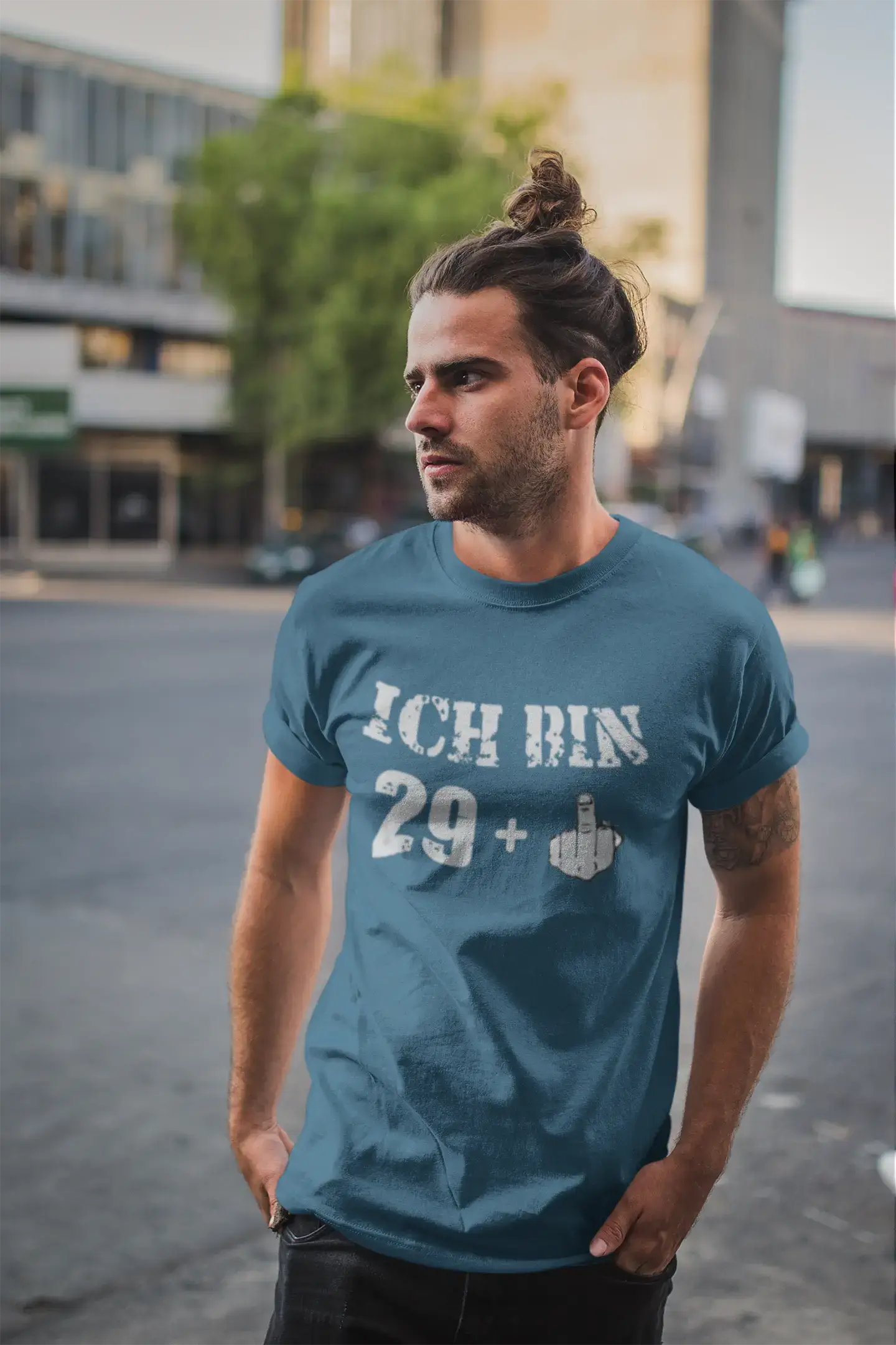 Men's Graphic T-Shirt Ich bin 29 plus Mittelfinger Gift Idea