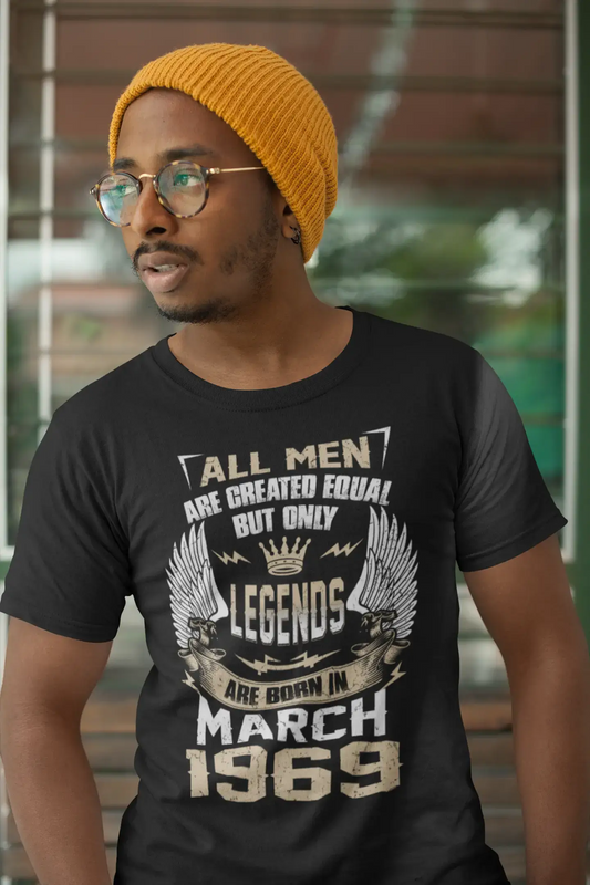 ULTRABASIC Herren T-Shirt Alle Männer sind gleich erschaffen, aber nur Legenden werden im März 1969 geboren – Geschenk zum 52. Geburtstag