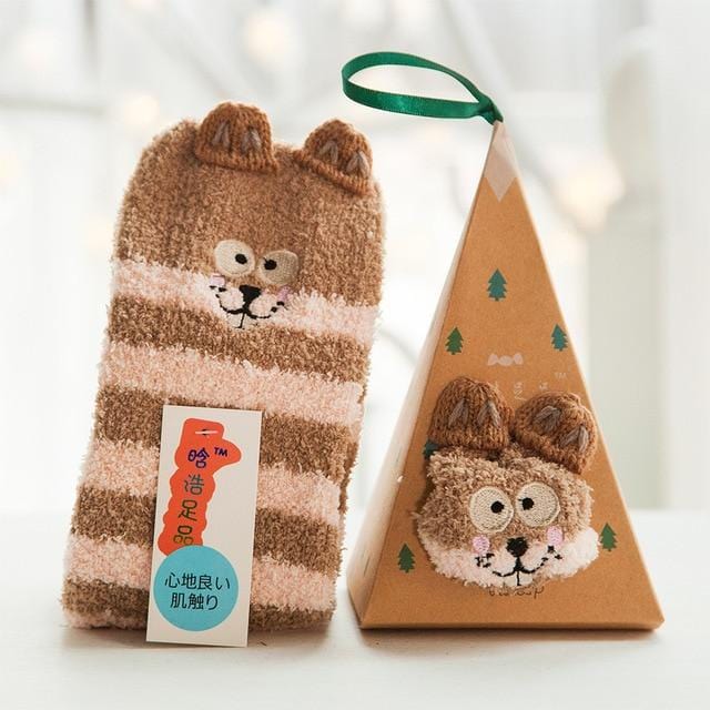 Niedliche Tierdesign Hirsch Weihnachtssocken Geschenk 3D Flauschiger Korallensamt Dicke warme Wintersocke für Frauen Neujahrsgeschenk Sox mit Box