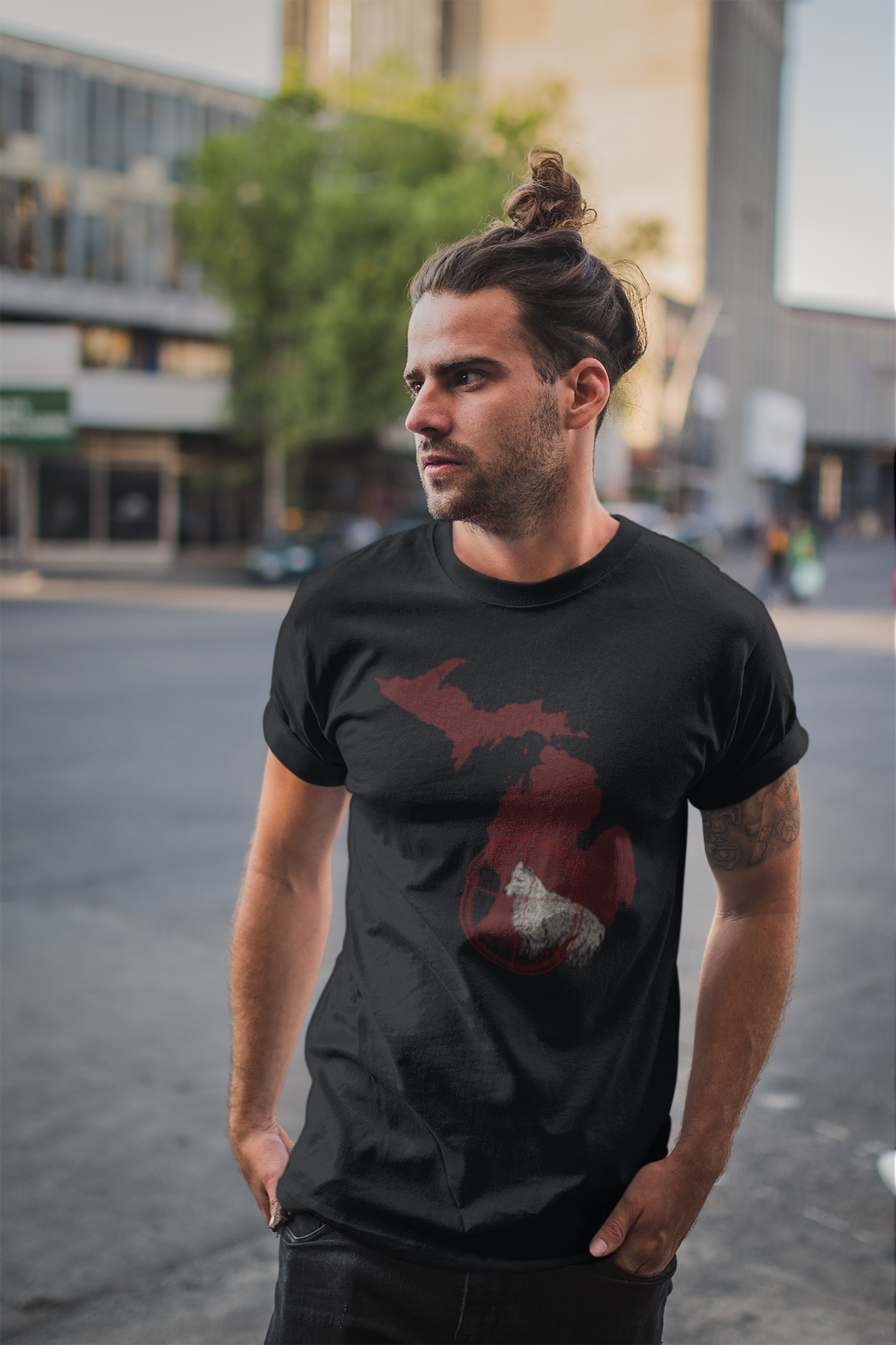 ULTRABASIC Graphic Men's T-Shirt Wolf Target Hunting - Funny Vintage Tee Shirt for Hunters